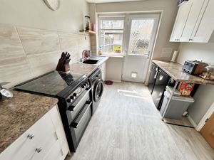 Photo 11- click for photo gallery